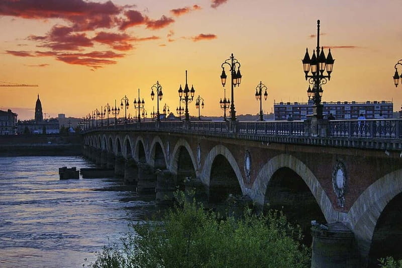 Bordeaux Awakens: Private Sunrise Serenity Morning Tour - FAQ