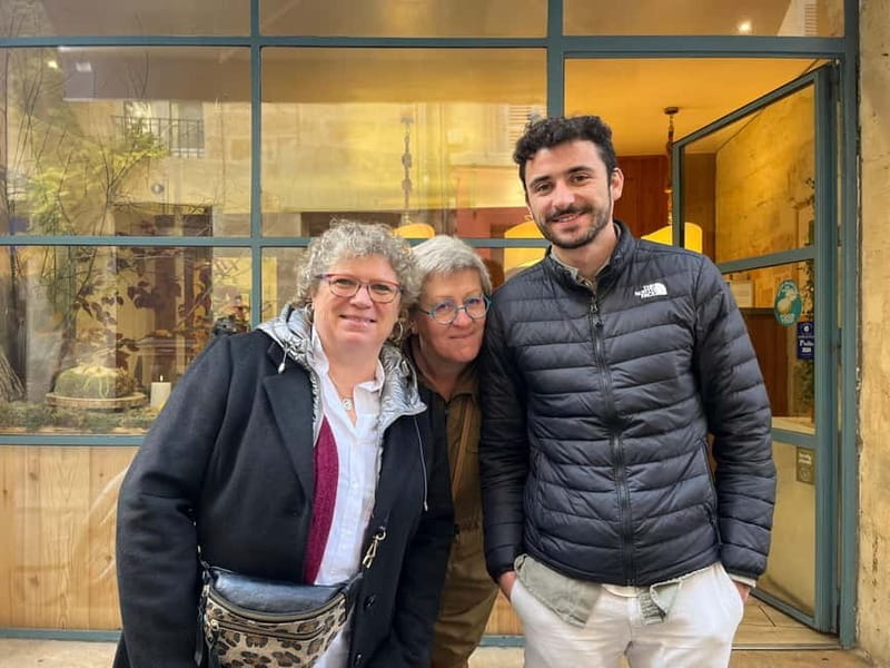 Bordeaux: Early Bird Small-Group Tour with Coffee & Pastry - Hidden Gems and Secret Stops: Discovering the Unexpected