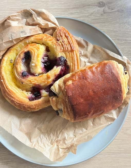 Bordeaux: Early Bird Small-Group Tour with Coffee & Pastry - Who Will Love This Experience