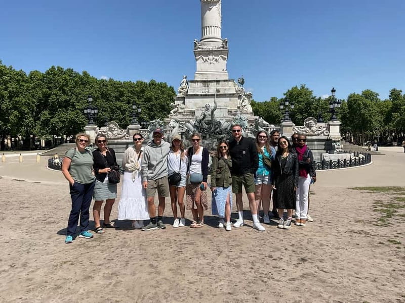 Bordeaux: Guided Waking Tour in French - Practicalities and Group Dynamics