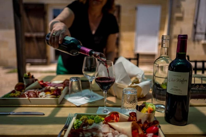 Bordeaux: St. Emilion Wine and E-Bike Tour with Lunch - Tasting and Lunch: A Feast for Senses