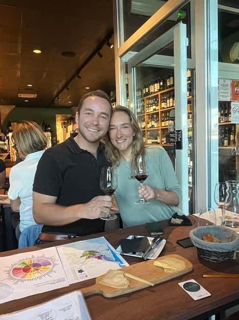 Bordeaux: Taste 4 Wines with a Certified Sommelier - The Allure of Bordeaux’s Wines in a Friendly Setting