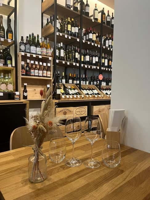 Bordeaux: Taste 4 Wines with a Certified Sommelier - Who Will Love This Experience?