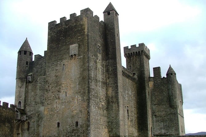 Bordeaux to Dordogne - Private Tour: Fortified Castles and Medieval Villages - Price and Value