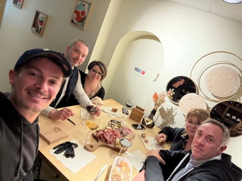 Bordeaux: Walking tour with local Sweets, Wine and Cheese - Sipping Bordeaux: Wine and Cheese