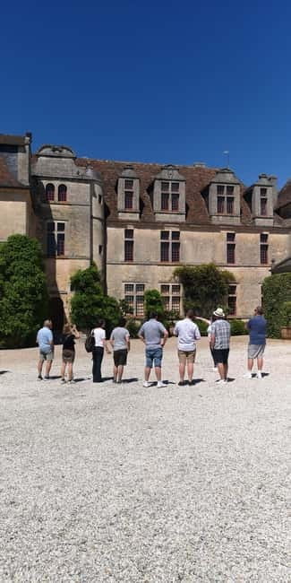 Bordeaux wine tour: 2 wineries & wine tastings (red & white) - Exploring Bordeaux’s Hidden Wine Corners