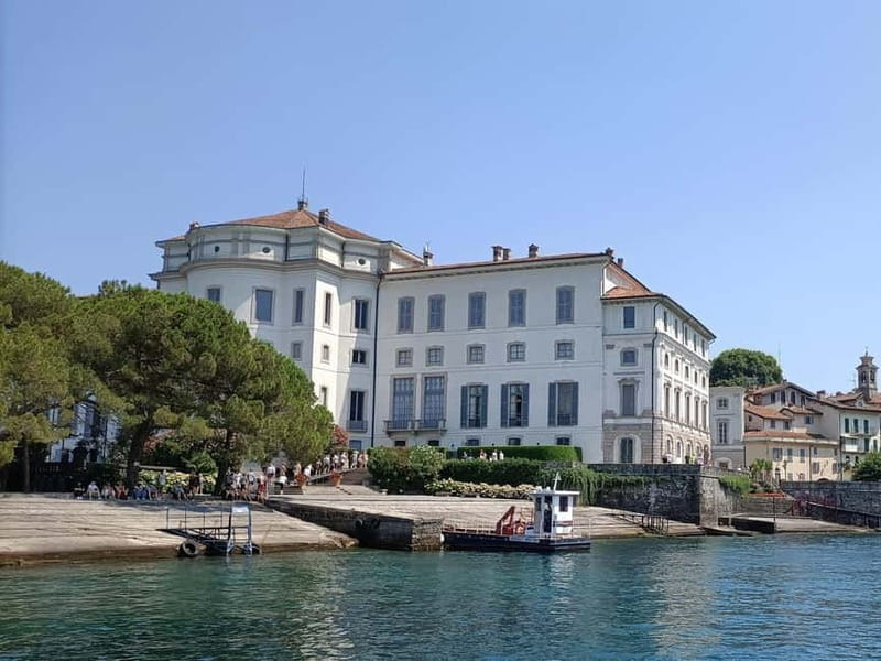 Borromean Islands: Private Boat Service to Isola Bella and Isola Pescatori - Key Points / Takeaways