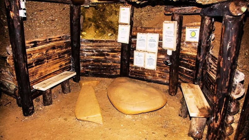 Bosnian Pyramid: The Worlds Largest Pyramid (From Sarajevo) - Climbing the Pyramid of the Sun: An Impressive Monument of Mystery