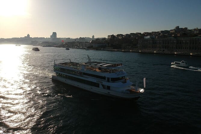 Bosphorus Daytime or Sunset Sightseeing Cruise & Audio Guide - Comprehensive Review of the Bosphorus Daytime or Sunset Sightseeing Cruise & Audio Guide