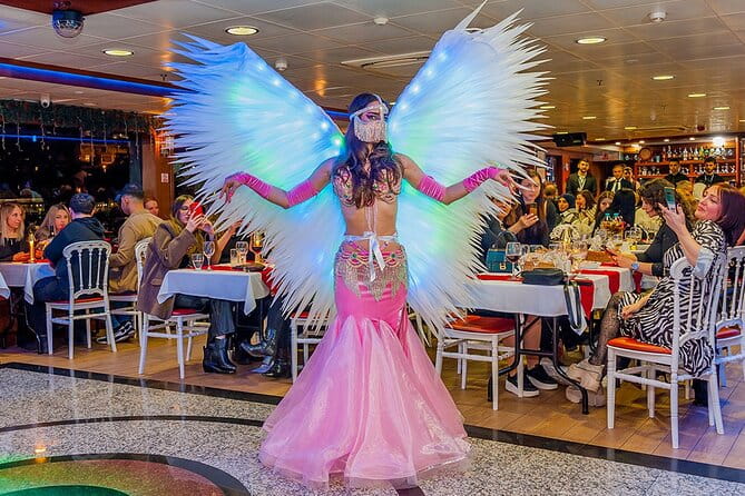 Bosphorus Dinner Cruise & Show with Private Table - Entertainment and Atmosphere