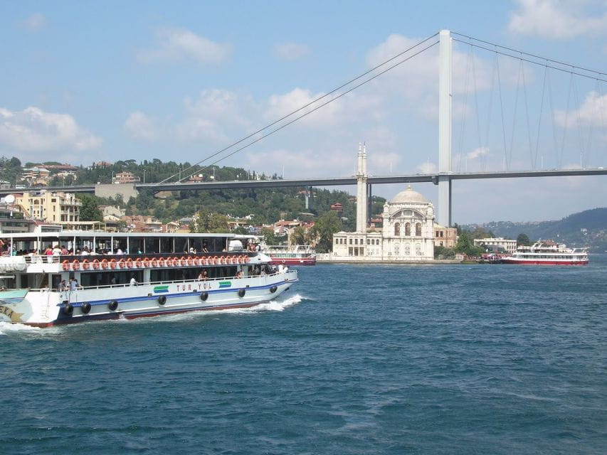 Bosphorus Tour With Lunch - Key Points