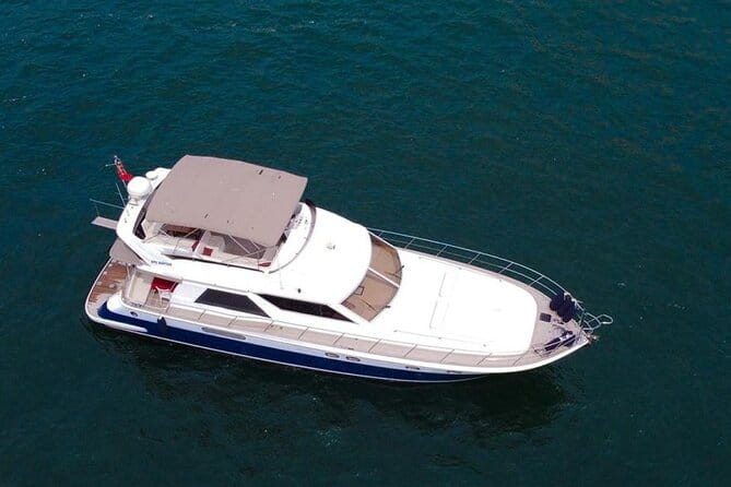 Bosphorus Yacht Cruise at Sunset with Snacks - Exploring Istanbul from the Water: An In-Depth Look