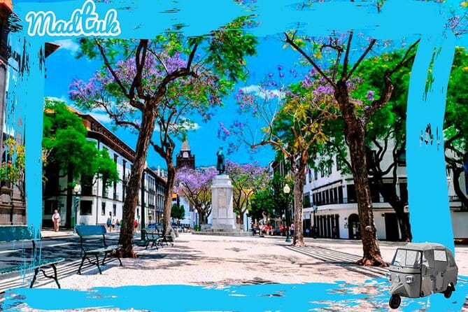 Botanical Gardens + Old Town Tuk-Tuk Private Tour by MadTuk - FAQs