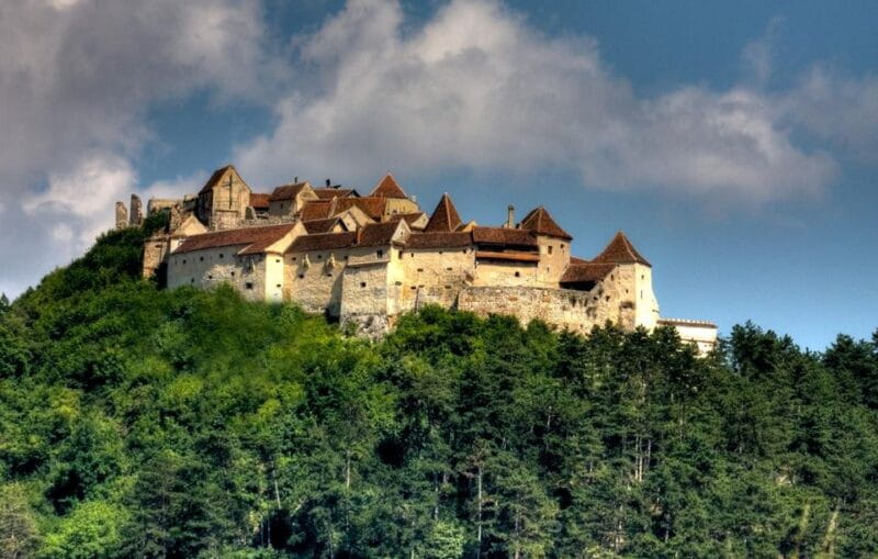 Brasov: Bear Sanctuary, Dracula Castle, and Rânov Fortress - Key Points / Takeaways