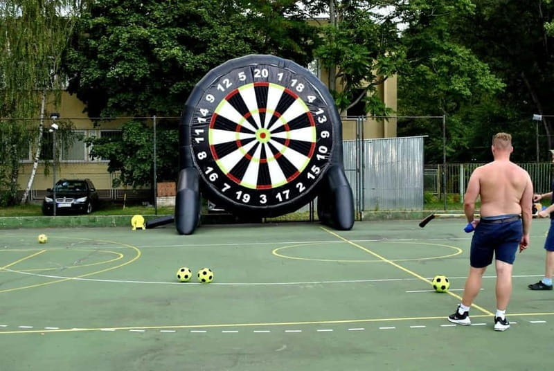 Bratislava: Footdarts Experience with Instructor - What You Can Expect During the Activity
