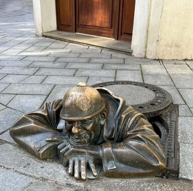 Bratislava: Guided Walking Tour with Castle Entry Ticket - Practical Tips for Travelers