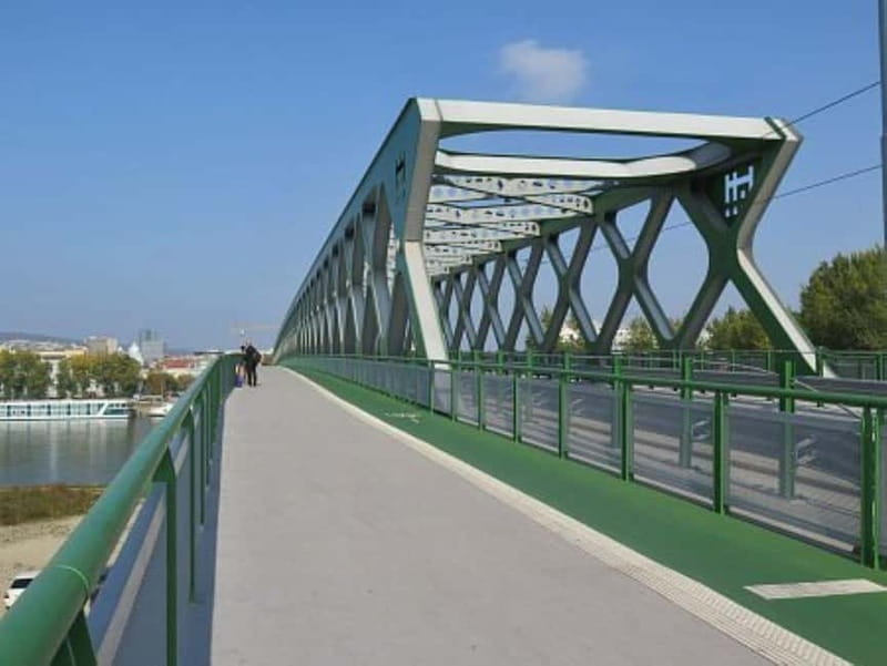 Bratislava: Iron Curtain and Bunker E-Bike Tour - FAQ