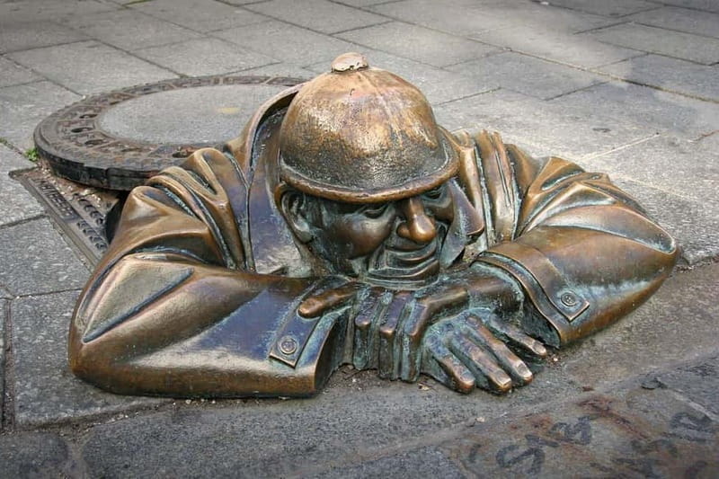 Bratislava: Old Town & UFO Bridge Evening Walking Tour - Price and Logistics