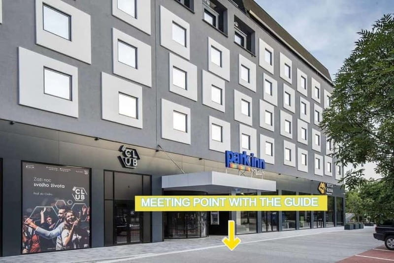 Bratislava - Top Sights Guided Tour - Architectural Gems and Quirky Buildings