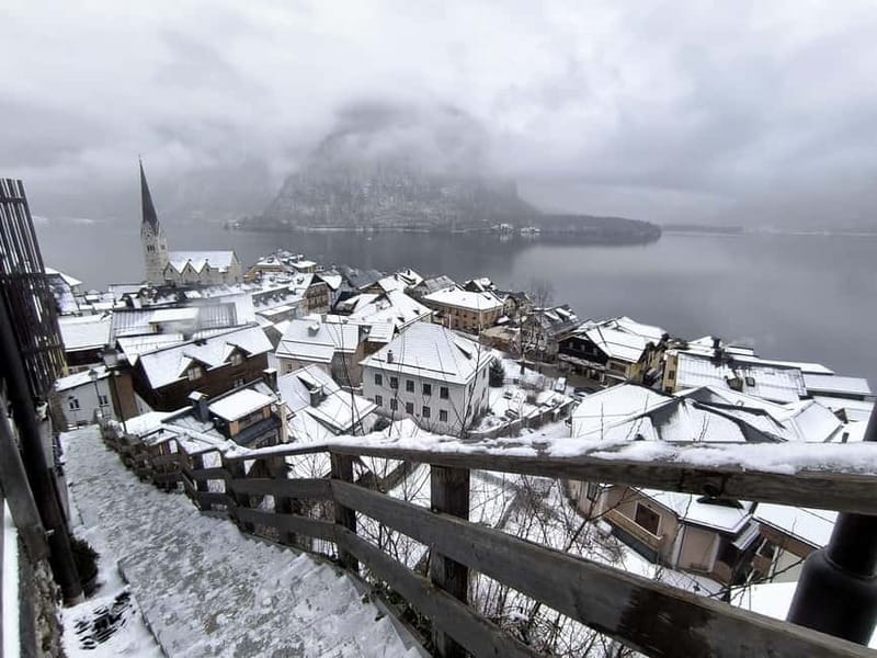 Bratislava/Vienna: Hallstatt, Salzburg & Melk Abbey Day Trip - A closer look at the day trip experience