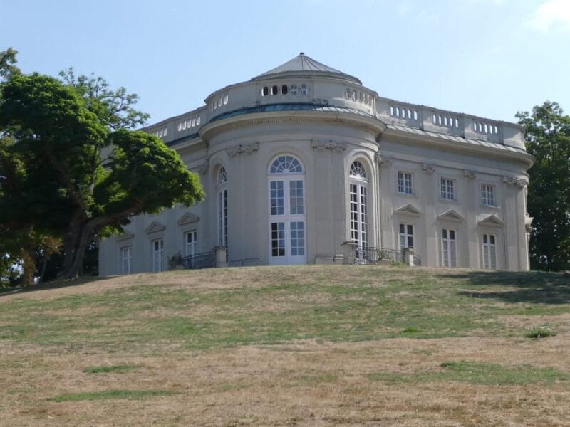 Braunschweig: Private City Walking Tour with Certified Guide - Price and Logistics: Is It Worth It?