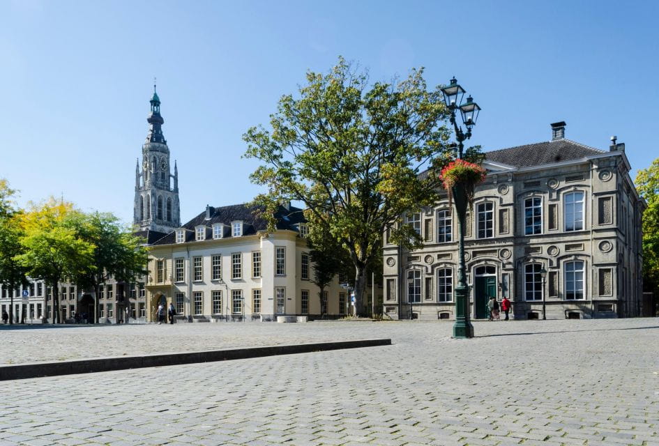 Breda: Walking Tour With Audio Guide on App - Booking and Cancellation
