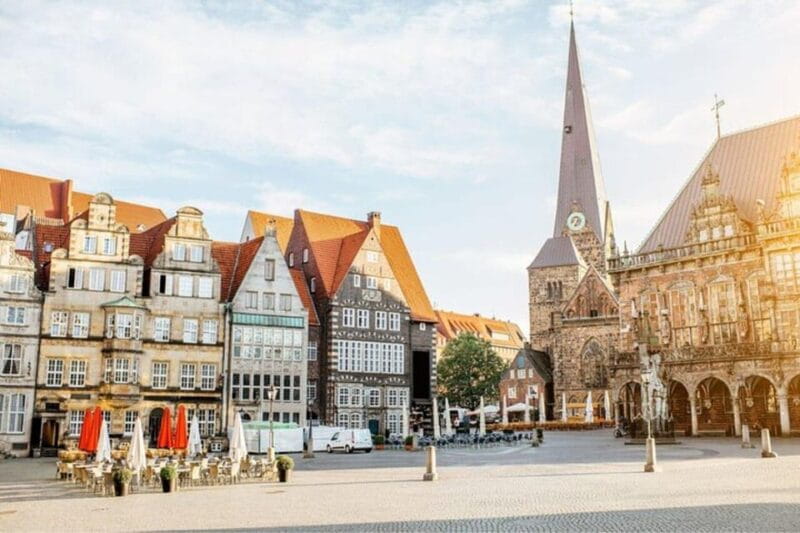 Bremen : Must-See Walking tour With A Guide ( Private tour ) - Discovering Bremen Through a Private Lens