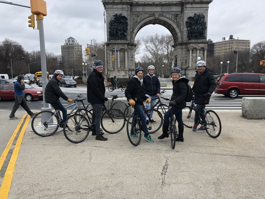 Brooklyn: Sightseeing Bike Tour With Local Guide - Local Culture Experience