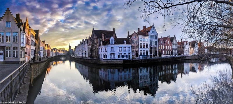 Bruges: 1.5-Hour Dark Side of Bruges Private Tour - Discover Bruges’ Hidden Night and Dark Stories