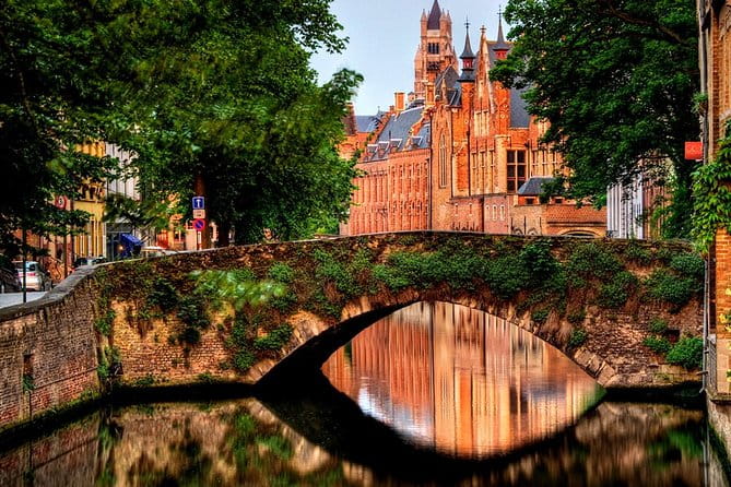 Bruges Guided Day Tour from Paris - Introduction: A Well-Organized Day Trip from Paris to Bruges