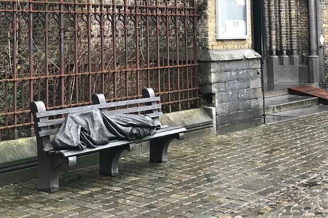 Bruges Private Highlights Tour With Local Guide - Private Tour and Transportation