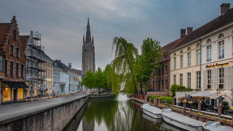 Bruges: Walking Tour, Canal Boat Trip w/Beer Tasting Option - Who Will Love This Tour?