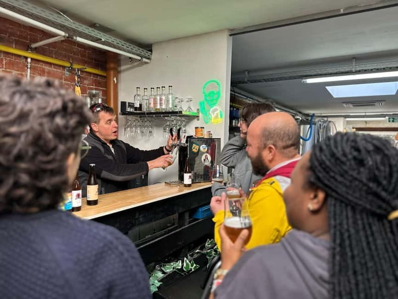 Brussels: beer tasting workshop in a micro brewery - Price and Logistics