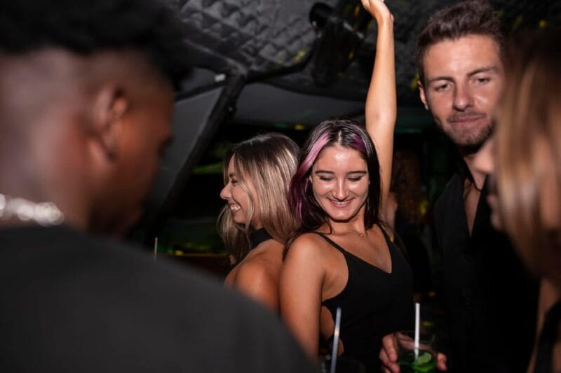 Brussels: BXL Pub Crawl Guided Tour - FAQ