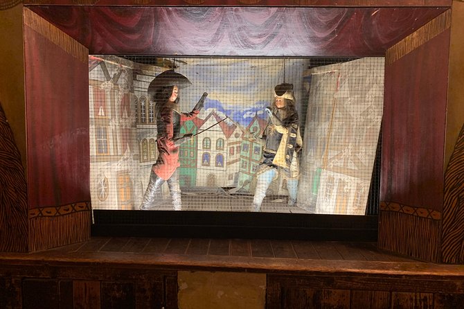 Brussels Chocolate Beer Waffle and Belgian Whiskey All-in-One (Small Group) Tour - Exclusions