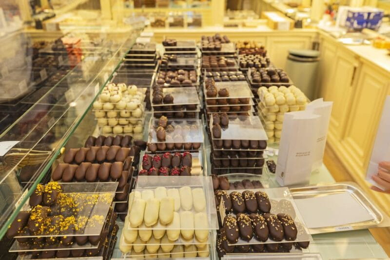 Brussels: Guided Food Tour with Full Meal and Drinks - FAQ