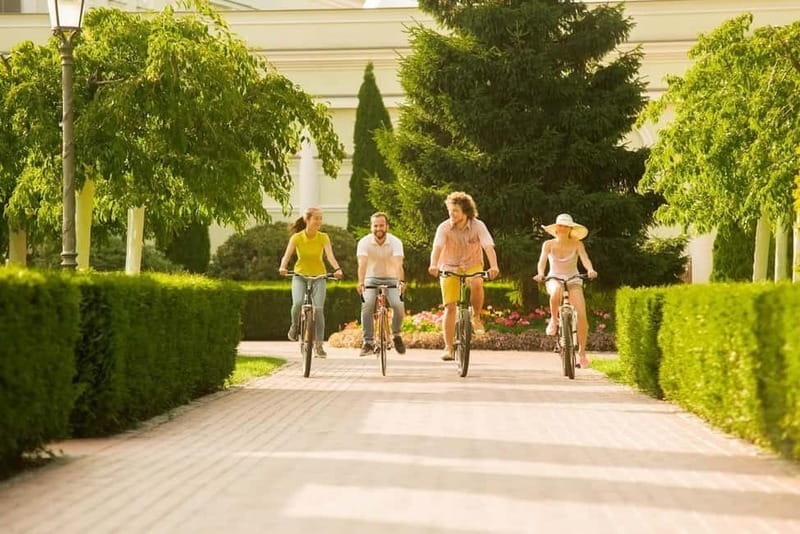 Brussels: Private City Tour on Bike with Drink Stop - Final Thoughts: Is This Tour Right for You?