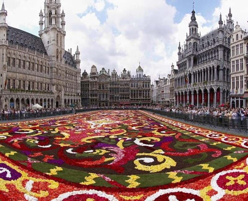 Brussels: Private Highlights Tour - Price and Logistics – What to Keep in Mind