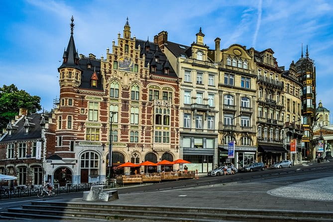 Brussels Private Walking Tour With A Professional Guide - Observations from Reviews