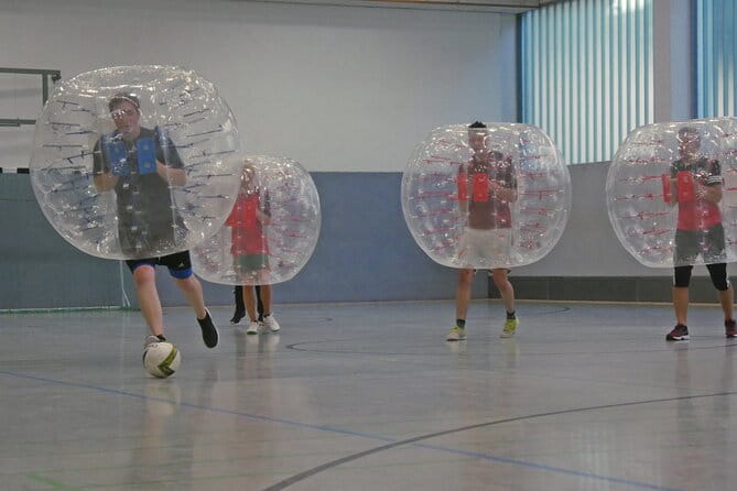 Bubble soccer in the center of Hamburg with beer / champagne - Who Will Love This Experience?