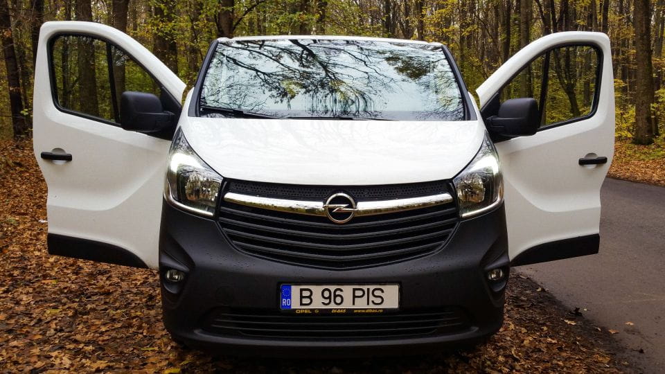 Bucharest: Chauffeur Shopping Tour - Itinerary Highlights