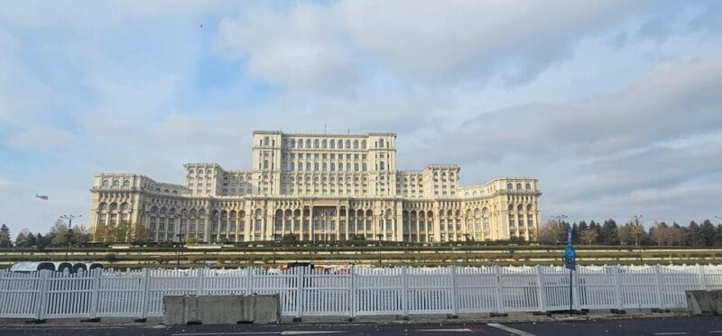 Bucharest City Tour 3 Hours, photo stops and visits - FAQ