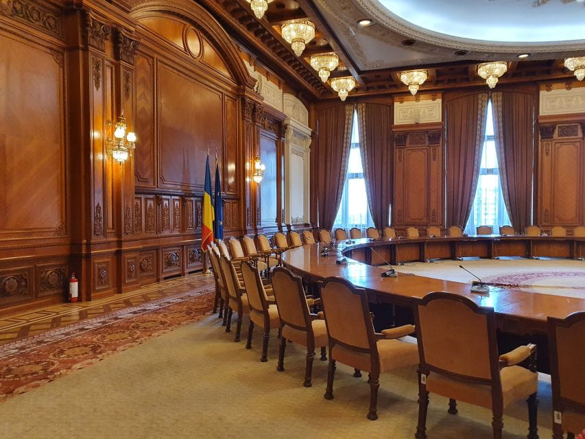 Bucharest City Tour 4h - Language Options