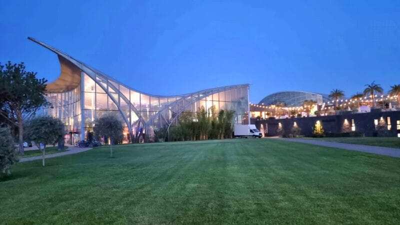 Bucharest: City Tour and Therme Spa Day Trip with Transfer - Practical Tips and Logistics