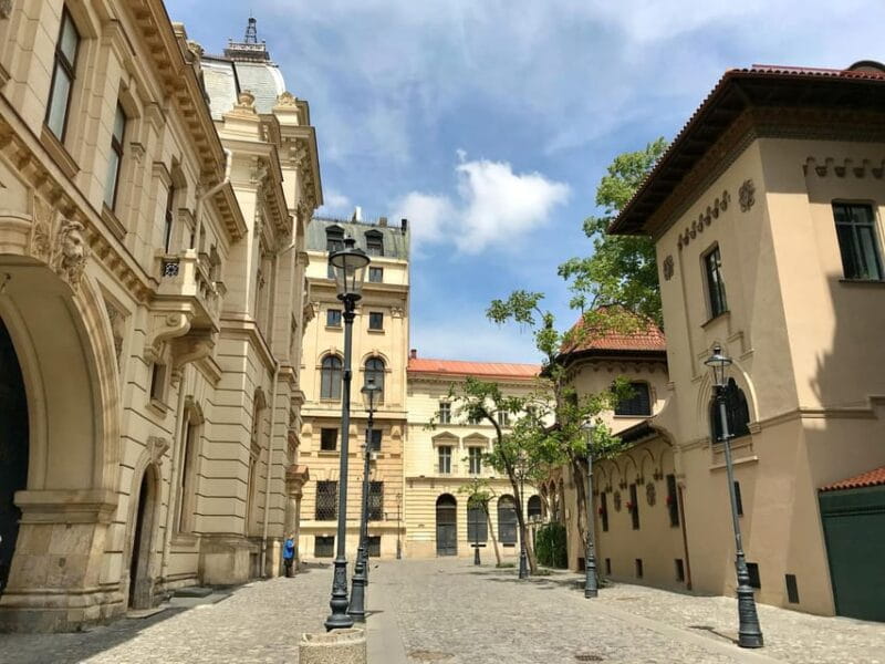 Bucharest: Communism, Revolution & City Highlights Tour - The Imposing Palace of Parliament: Exterior Marvel