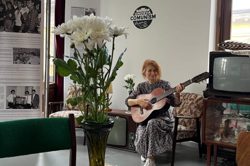 Bucharest: Dinner+Tour at Museum of Communism after closing - FAQ