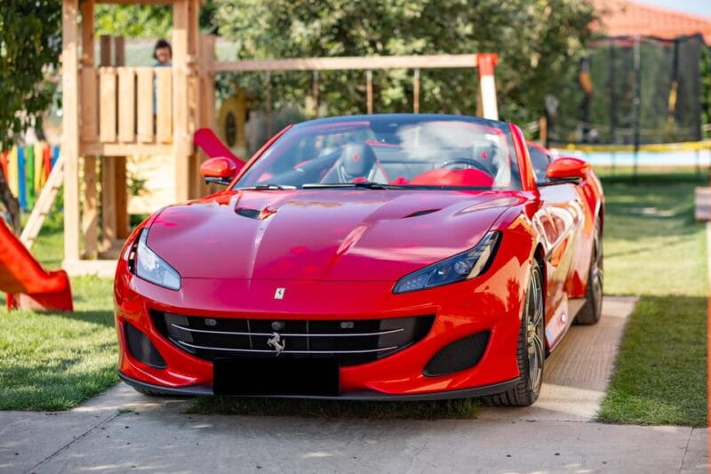 Bucharest: Ferrari Driving Experience - SHORT 10min - A Quick but Exciting Taste of Supercar Luxury in Bucharest