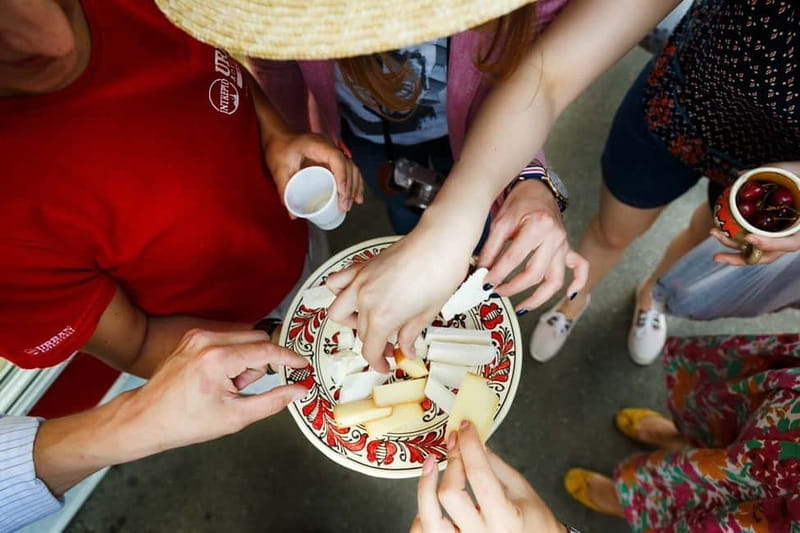Bucharest: Hidden Markets Walking Tour with Tastings - Exploring Obor Market: A Slice of Bucharest Life