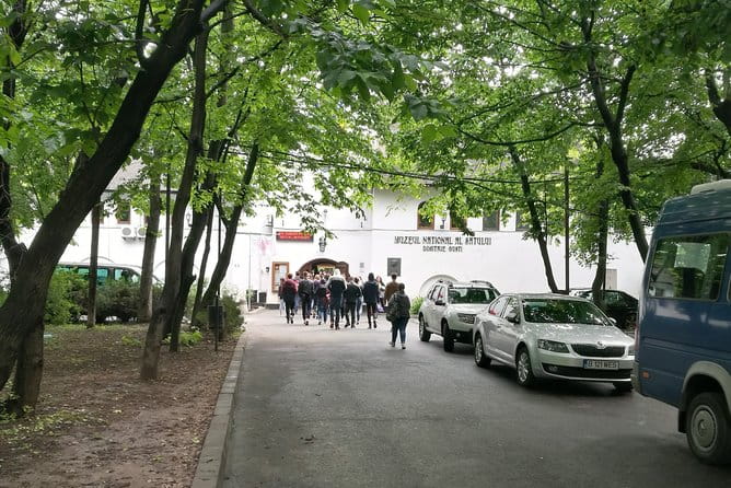 Bucharest Highlights Half-Day City Tour with Pickup - Why This Tour Works for Travelers