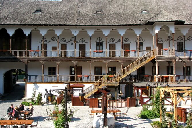 Bucharest Highlights Walking Tour - Exploring Bucharest in Depth